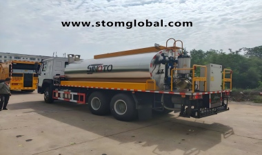 case14.3 Asphalt Distributor Truck Export to Indonesia